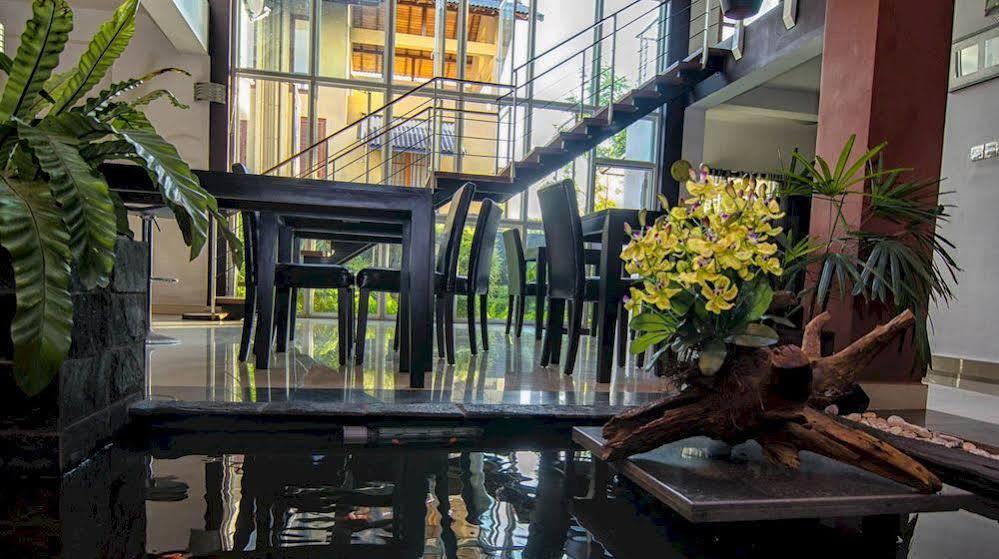 Oyo 437 Amali Residence 누게고다 외부 사진