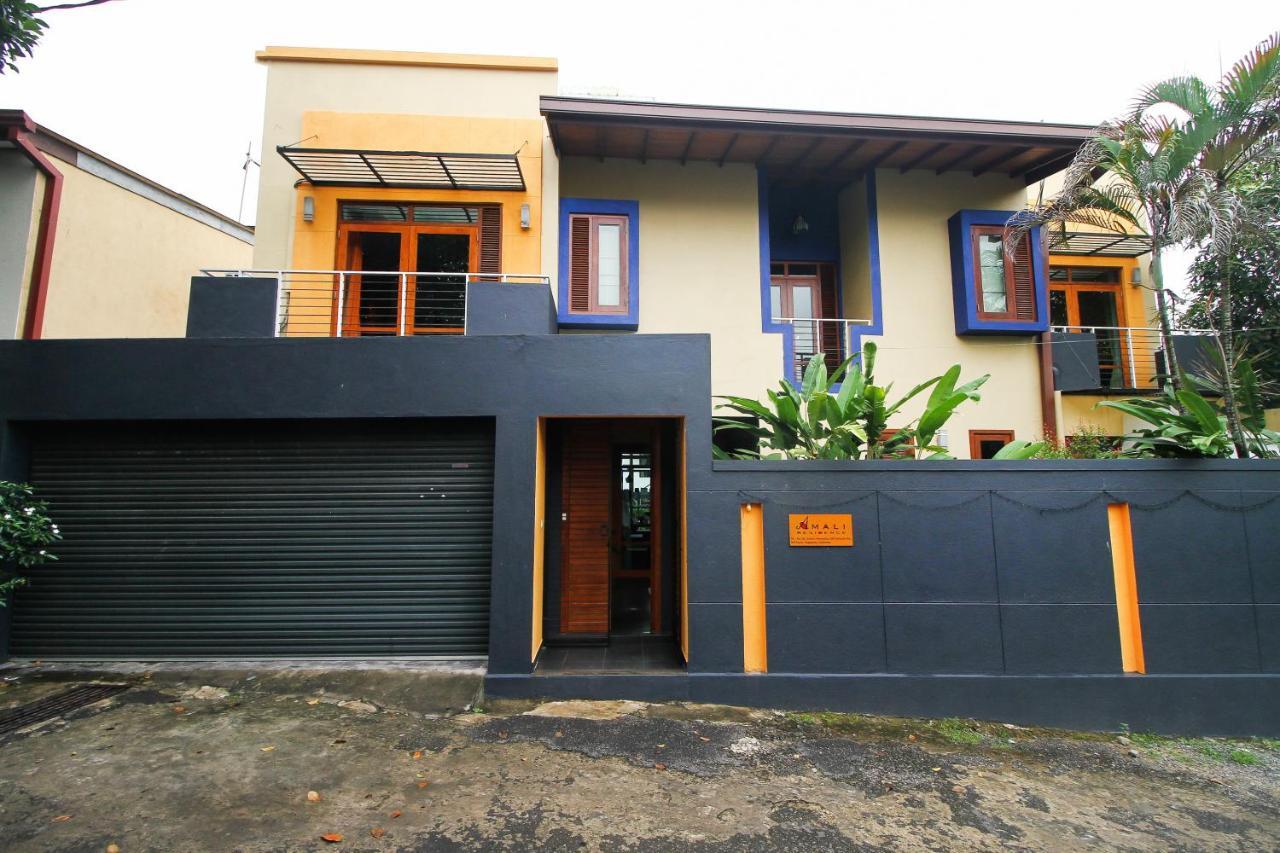 Oyo 437 Amali Residence 누게고다 외부 사진